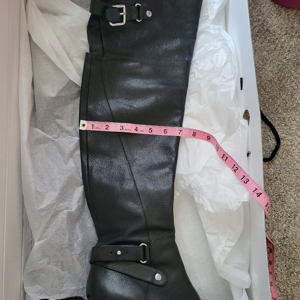 Boots - Picture 10 of 13